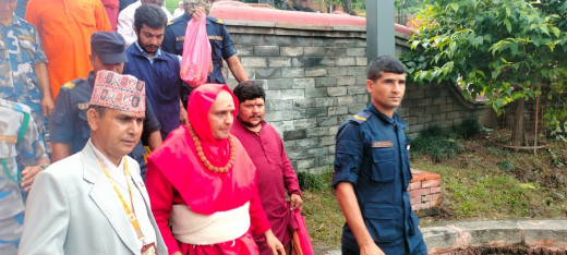 को हुन् पशुपतिनाथका नयाँ भट्ट ?